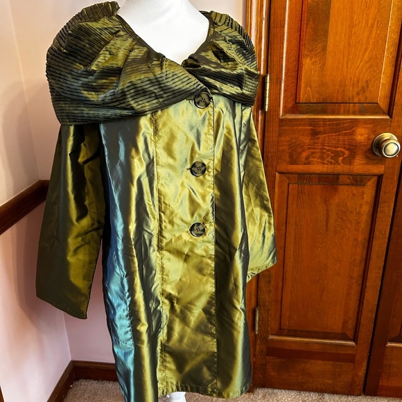 Dennis Basso Olive Green Pleated dress jacket - Picture 10 of 13